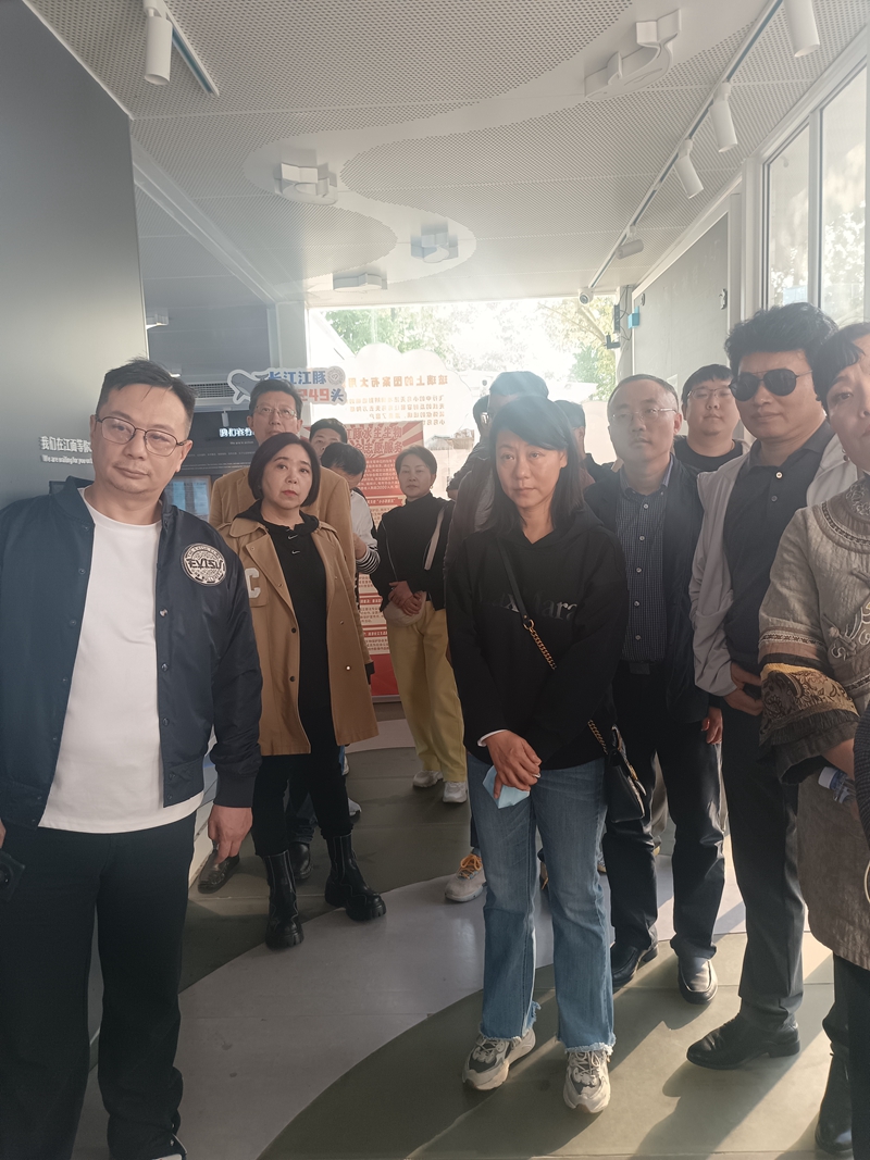 微信图片_20241105151922_副本.jpg
