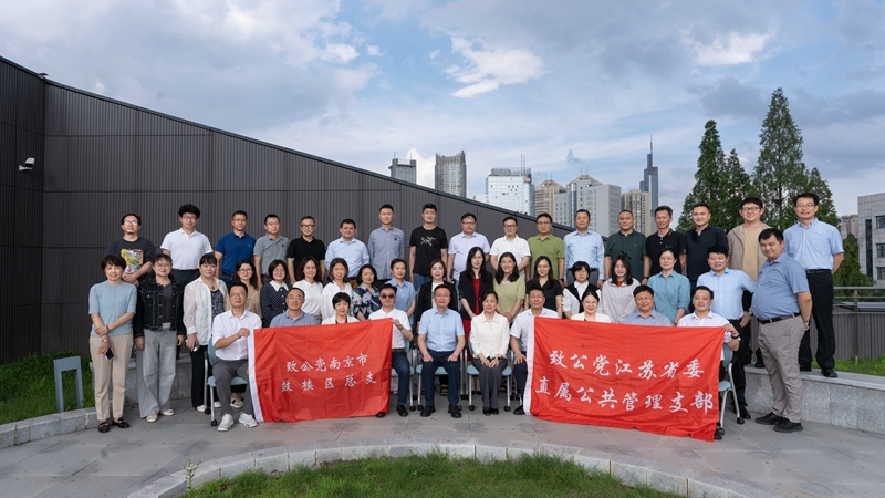 微信图片_20250619171744_副本.jpg