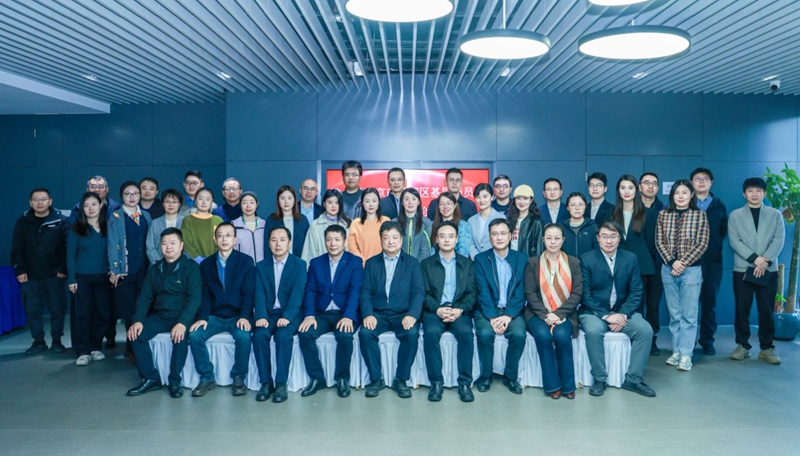 1761788482790096876.jpg 建邺换届5.jpg