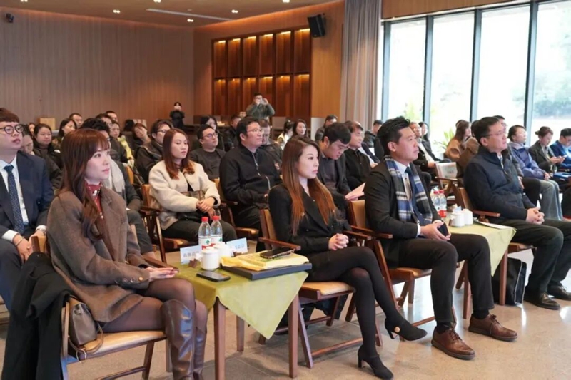 1765522671939070849.jpg 港澳1.jpg